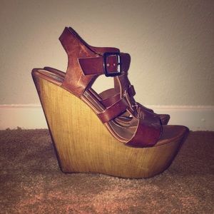 Steve Madden Bamboo Wedges - Size 7